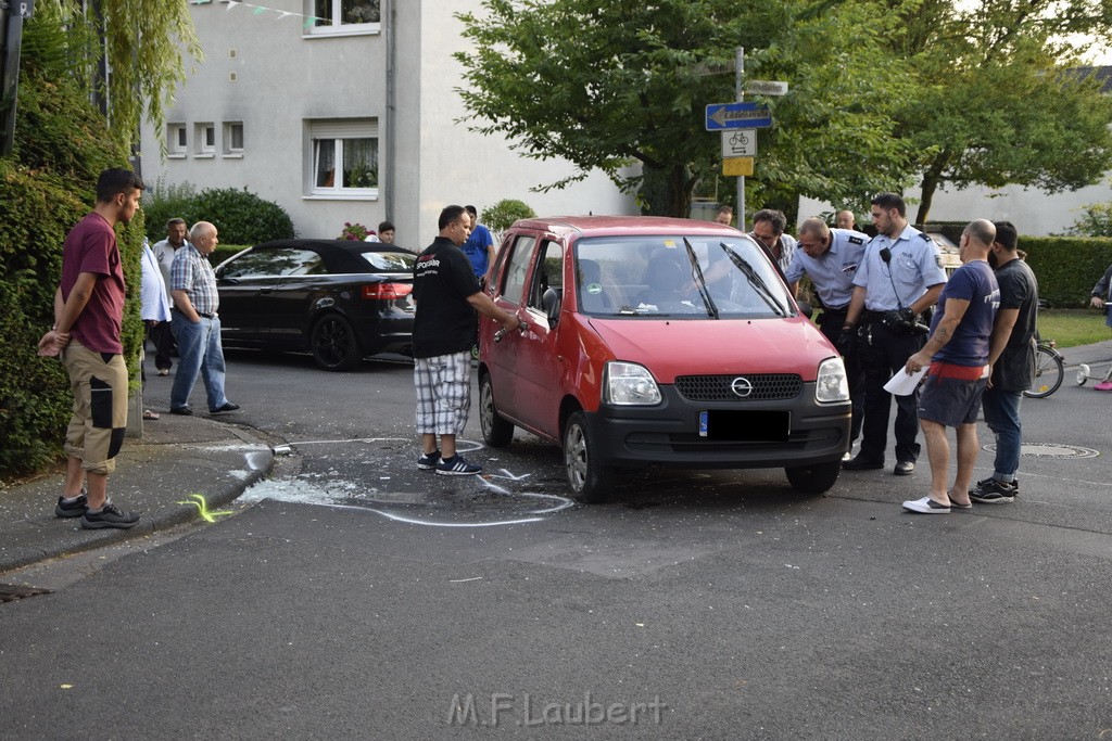 VU Koeln Porz Gremberghoven Auf dem Streitacker Breidenbachstr P68.JPG - Miklos Laubert